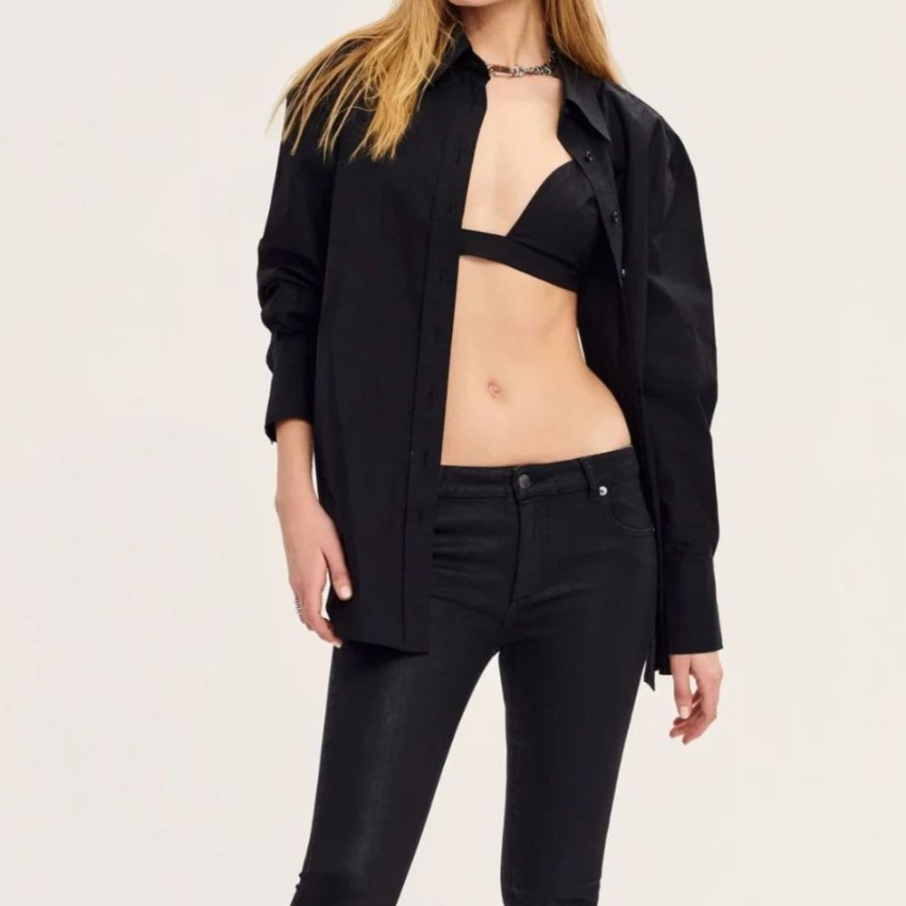 SER.O.YA Lydia Top in Black